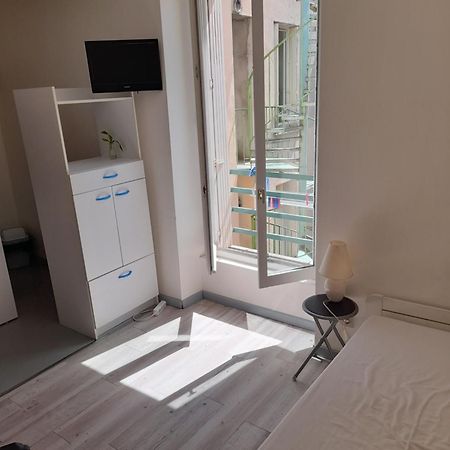 Super Appartement Centre Ville 디뉴레뱅 외부 사진